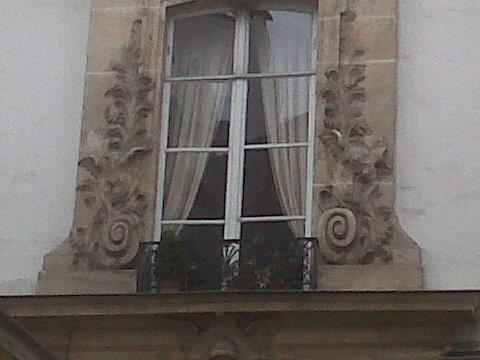 House of happiness / La maison du bonheur 4